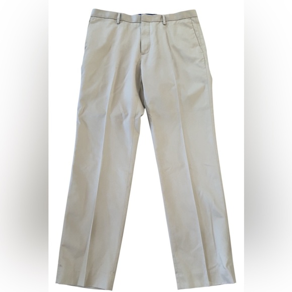 Banana Republic Cream Chinos for Effortless Style - Picture 1 of 6